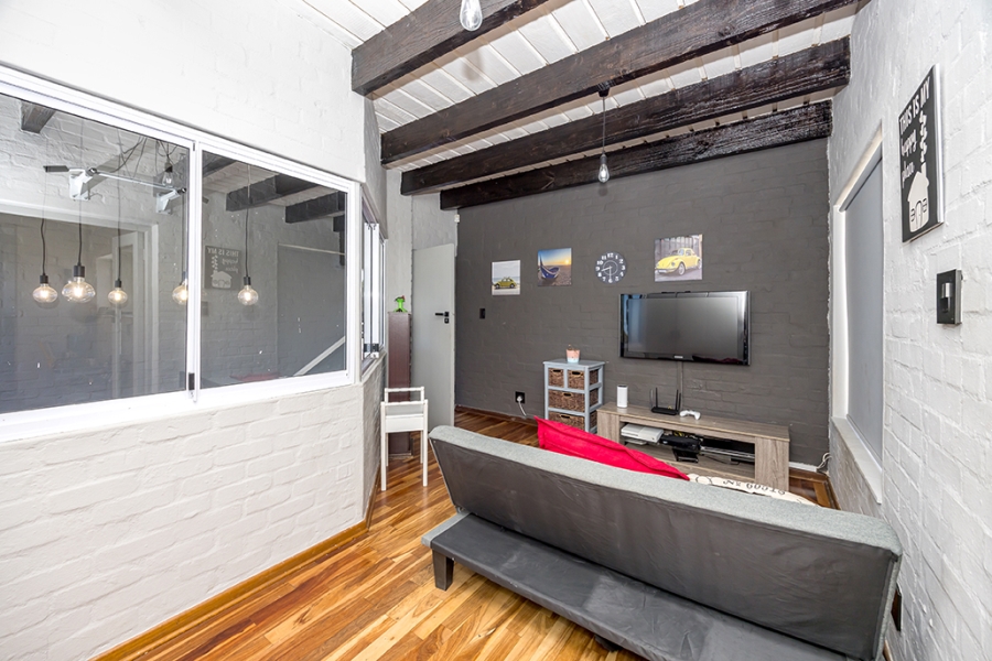 6 Bedroom Property for Sale in Brandwacht Western Cape